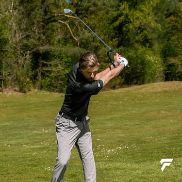 SWING HINGE - FinalPutt